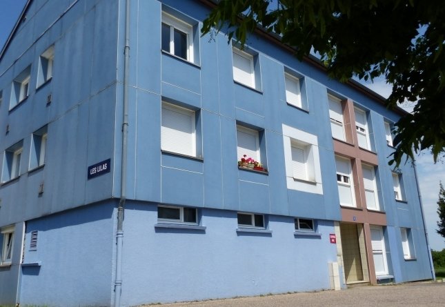 JEANDELAINCOURT T5 de 84 m2 à 461 €