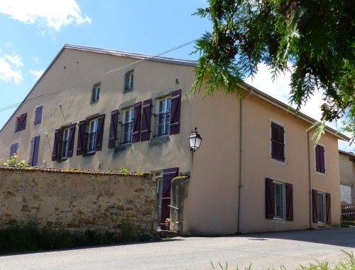 XIROCOURT T3 de 77 m2 à 461 €