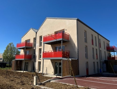 SEICHAMPS - Façade allée des Sureaux