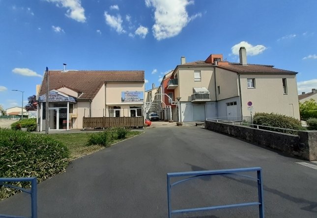 •  À louer : Local pro 109 m² en RDC – Emplacement calme et central